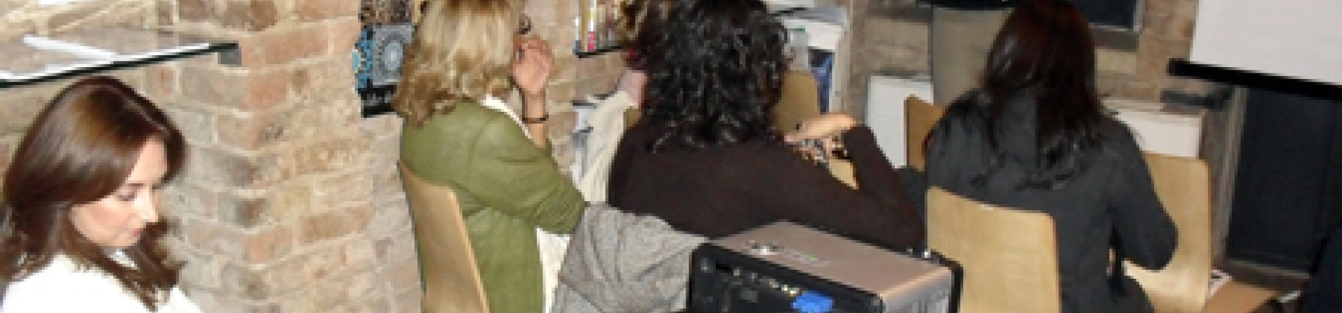 Avlulu Hanların Sorunları Çekül Evi'nde Gündeme Geldi