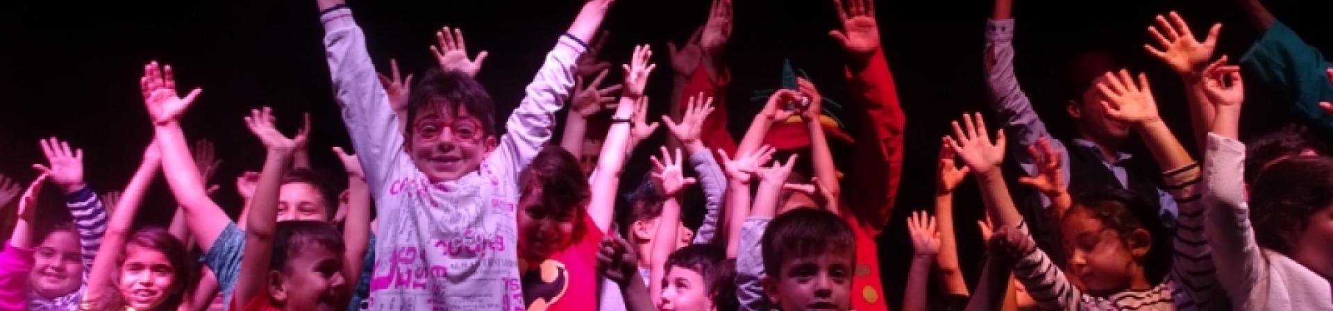 Çocuklar kentlerini keşfediyor