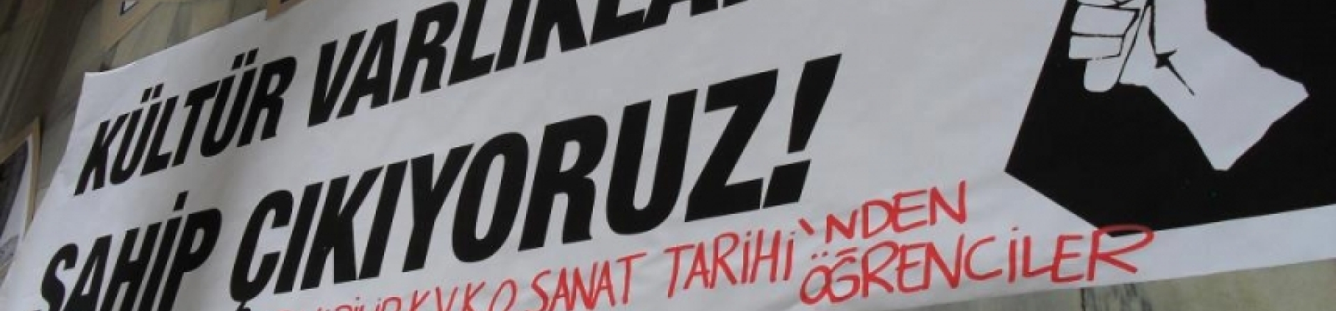 İstanbul Üniversitesi öğrencilerinden örnek eylem