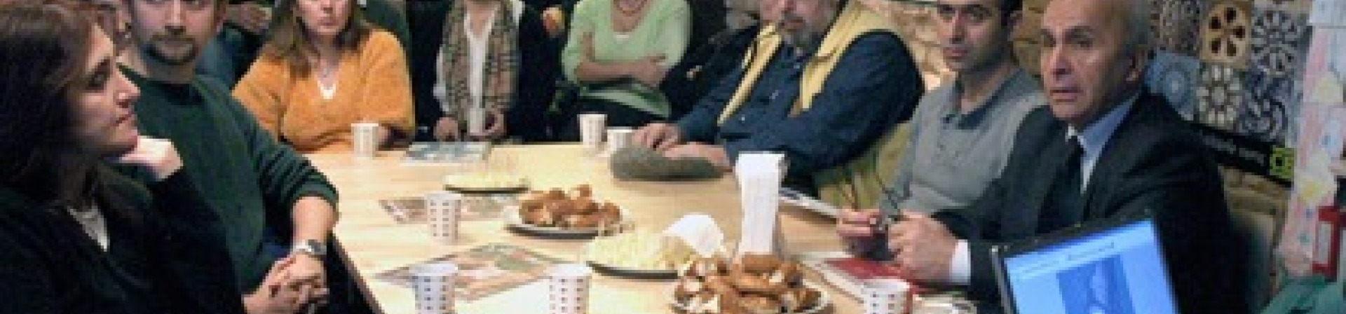 ‘Bu Mülkün Kadın Sultanları’ ve Necdet Sakaoğlu